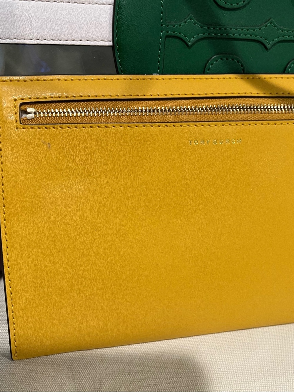 Tory Burch White Clear Tote with Green Logo, Blue Handles and Yellow Pouch - Picture 5 of 5